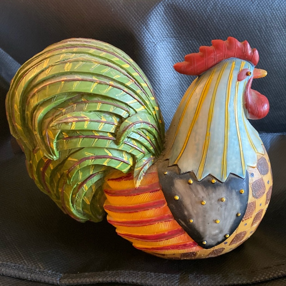 Unique rooster decoration